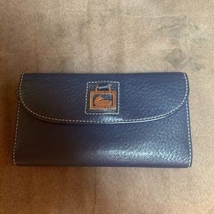 Dooney and Bourke blue wallet